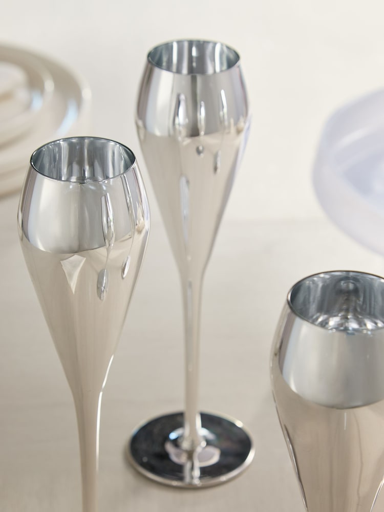 Set of 4 Silver Sloane Champagne Flutes - Image 2 of 3