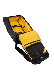 Cabin Max Black Iseo 20L Water Resistant Backpack 40x20x25cm - Image 6 of 7