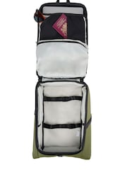Cabin Max Green Iseo 20L Water Resistant Backpack 40x20x25cm - Image 7 of 8
