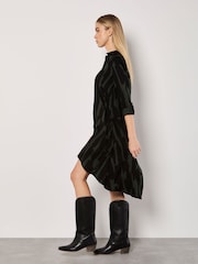 Apricot Green Painted Lines High Low Shirt Dress - Image 2 of 4