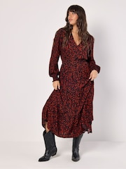 Apricot Red Hatched Textured Tier Dress - Image 5 of 5