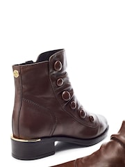 Moda in Pelle Elita Buttoned Rouched Short Leather Boots - Image 2 of 4