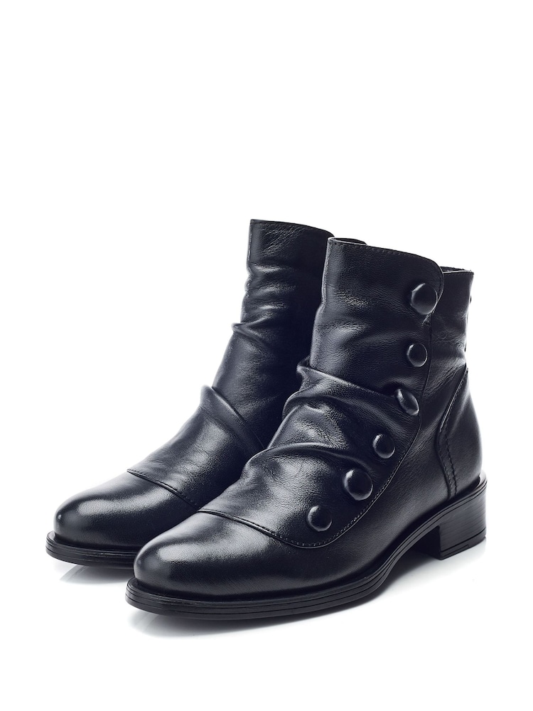 Moda in Pelle Elita Buttoned Rouched Short Leather Boots - Image 2 of 4