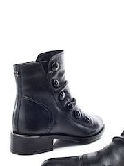 Moda in Pelle Elita Buttoned Rouched Short Leather Boots - Image 4 of 4