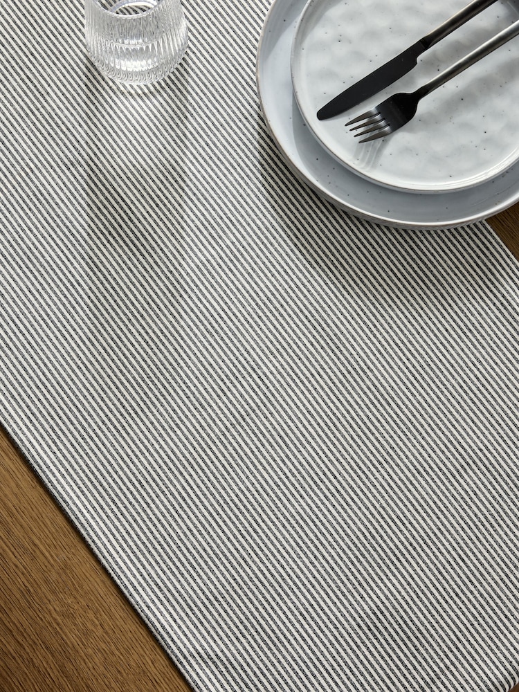 Black/White Bronx Kitchen Table Runner - Image 2 of 5