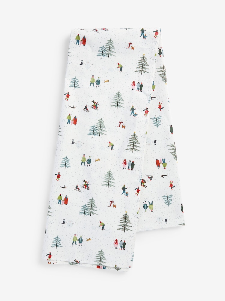White Christmas Scene Wipe Clean Tablecloth - Image 3 of 3