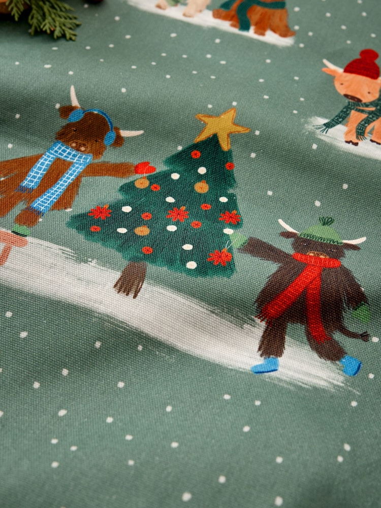 Green Christmas Hamish The Highland Cow Wipe Clean Tablecloth - Image 4 of 4