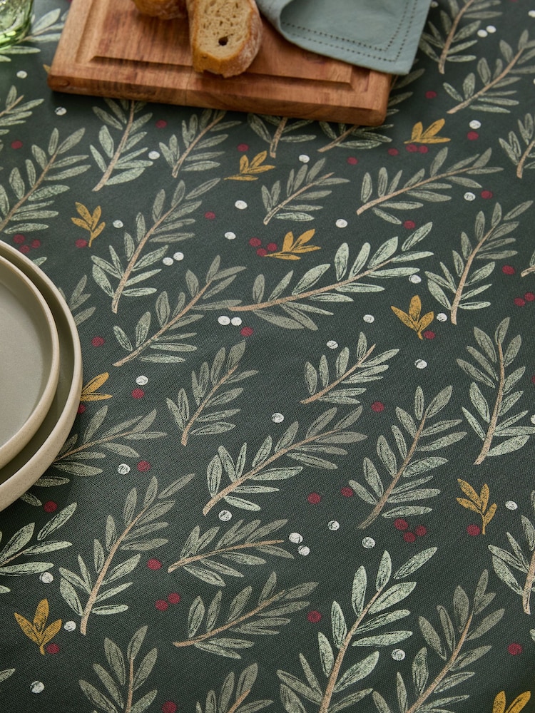 Green Christmas Mistletoe Wipe Clean Tablecloth - Image 2 of 3