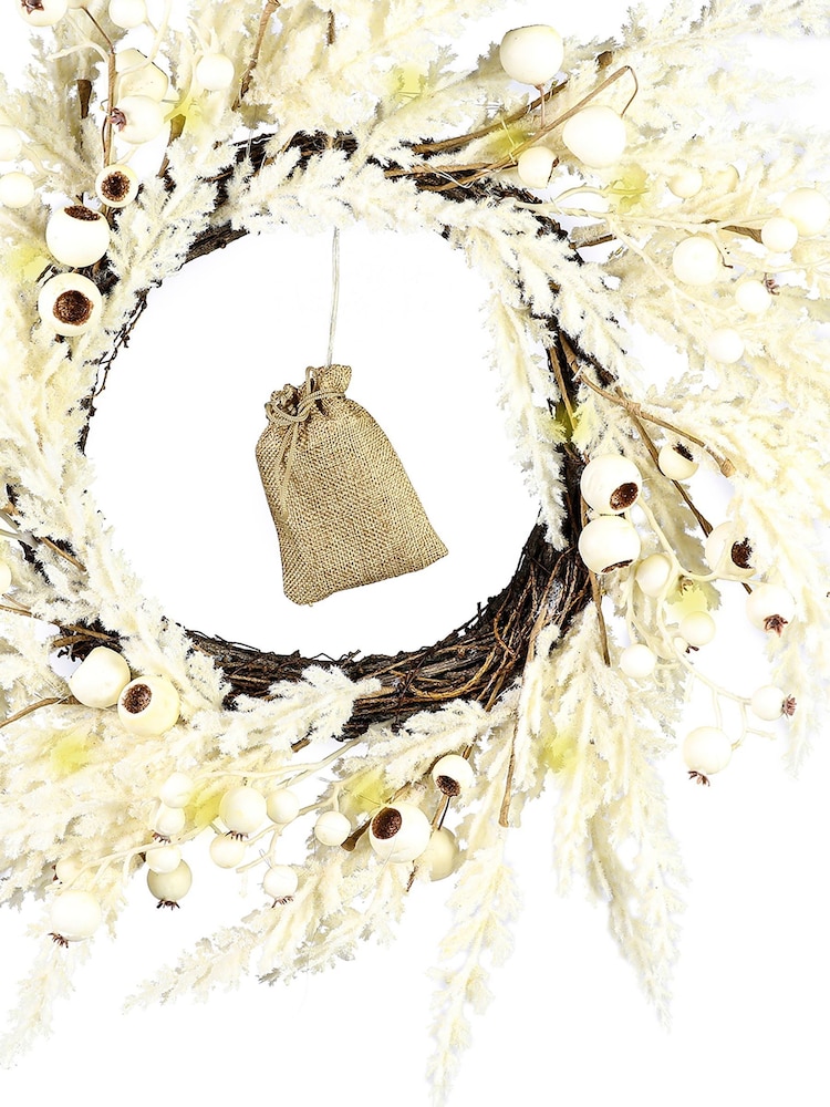 Dibor Cream Pampas Light Up Wreath - Image 2 of 4