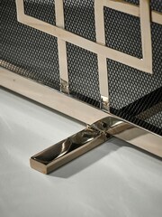 Dibor Silver Kensington Firescreen - Image 3 of 4