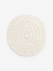 Shabby Chic by Rachel Ashwell® Natural Round Crochet Rug - Image 5 of 5