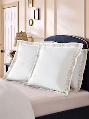 Nina Campbell Set of 2 White Lilah Embroidered 200 Thread Count Pillowcases - Image 2 of 4