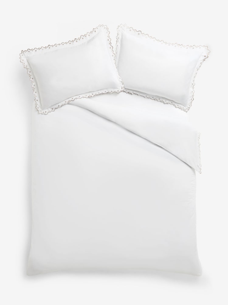 Nina Campbell Natural Jester Scallop Spot 200 Thread Count Duvet Cover and Pillowcase Set - Image 5 of 5 Nina Campbell Natural Jester Scallop Spot 200 Thread Count Duvet Cover and Pillowcase Set - Image 5 of 5