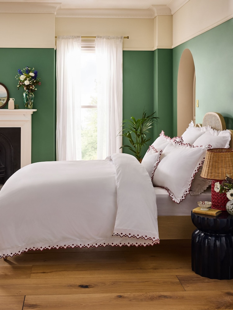 Nina Campbell Red Jester Scallop Spot 200 Thread Count Duvet Cover and Pillowcase Set - Image 2 of 5 Nina Campbell Red Jester Scallop Spot 200 Thread Count Duvet Cover and Pillowcase Set - Image 2 of 5