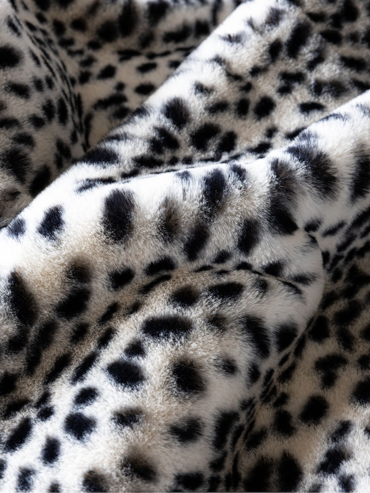 Rockett St George Snow Leopard Print Faux Fur Throw - Image 2 of 3