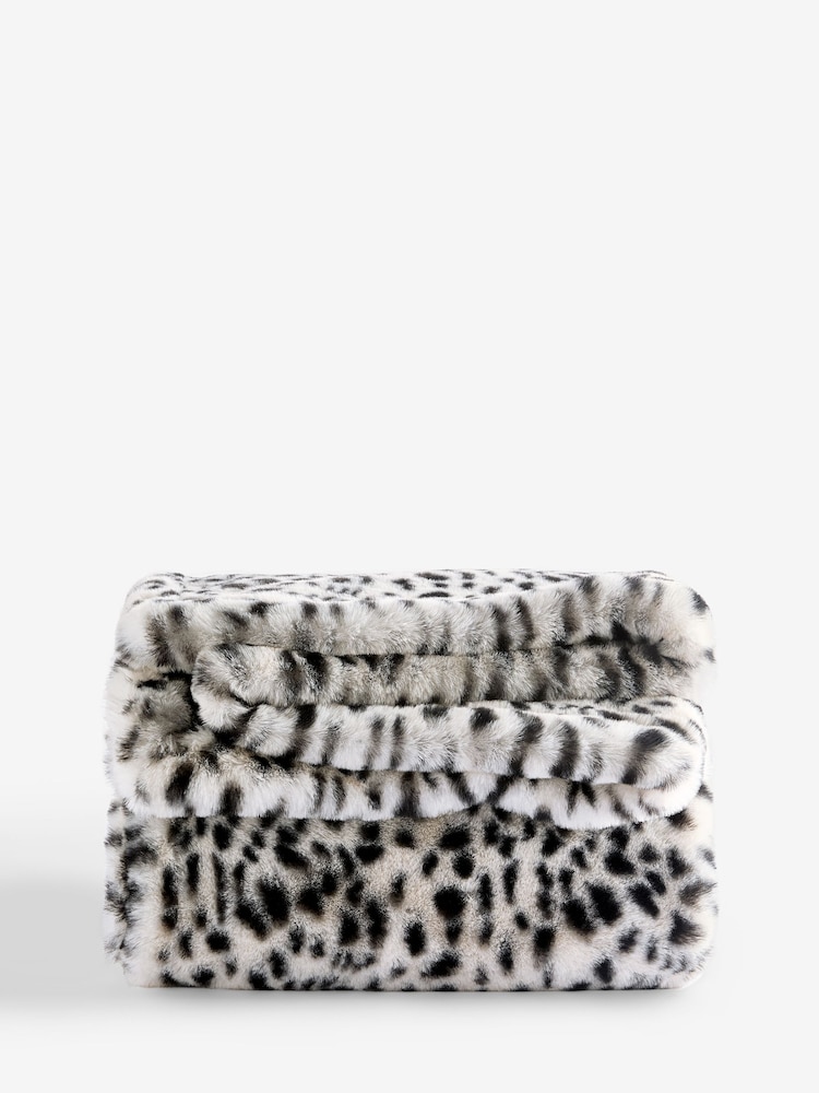 Rockett St George Snow Leopard Faux Fur Throw - Image 4 of 4