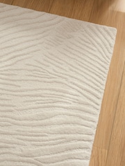 Sosandar Natural Mariana Ripple Wool Tufted Rug - Image 2 of 5