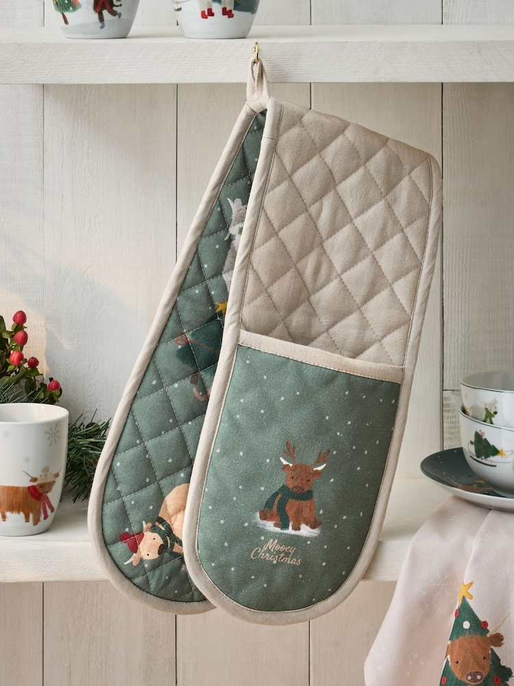 Green Christmas Hamish Double Oven Gloves - Image 2 of 6 Green Christmas Hamish Double Oven Gloves - Image 2 of 6