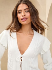 Marfil - Lipsy V-Neck Scalloped Edge Tie Front Knitted Cardigan - Imagen 2 de 4