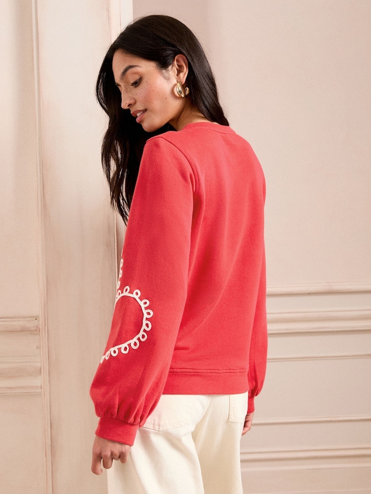 Red Heart Cornelli - سويت شيرت جيرسيه من Love & Roses - صورة 4 من 4
