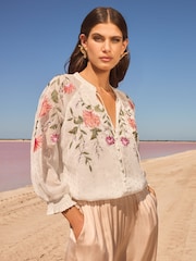 Elfenbein - V&A I Love & Roses Floral Print Embroidered Metallic 3/4 Sleeve V-Neckline Blouse - Image 1 of 4