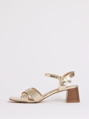 Gold - Friends Like These Plait Weave Cross Strap Low Block Heel Faux Leather Sandals - Bild 5 von 5