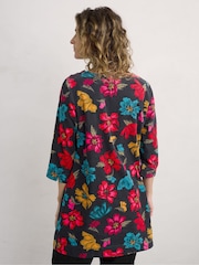 Seasalt Cornwall Camellia Collage Onyx Port Gaverne Tunic - Image 4 of 7