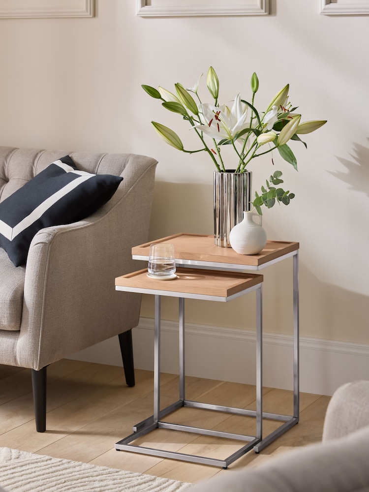 Sosandar Oak Seville Set of 2 Nest Of Tables - Image 1 of 7