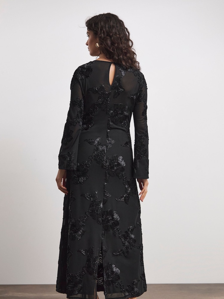 Joanna Hope – Magisculpt – schwarzes, säulenförmiges Kleid aus strukturiertem Netzstoff - Bild 2 von 4 Joanna Hope – Magisculpt – schwarzes, säulenförmiges Kleid aus strukturiertem Netzstoff - Bild 2 von 4