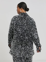 Simply Be Black Velvet Sequin Shirt - Image 2 of 4