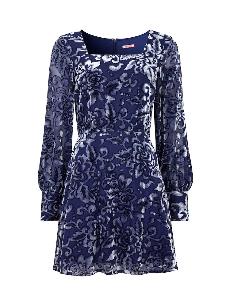 Joe Browns Minikleid mit floralem Ausbrennermuster und voluminösen Ärmeln - Bild 5 von 5 Joe Browns Minikleid mit floralem Ausbrennermuster und voluminösen Ärmeln - Bild 5 von 5