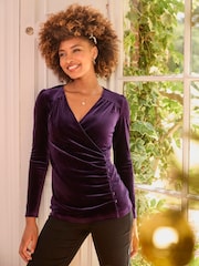Lila - Joe Browns Velour Mock Wrap Long Sleeve Top - Bild 1 von 6