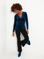 Grün - Joe Browns Velour Mock Wrap Long Sleeve Top - Bild 2 von 5