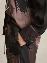 Reiss Lottie Floral-Print Long-Sleeve Shirt - Image 4 de 6