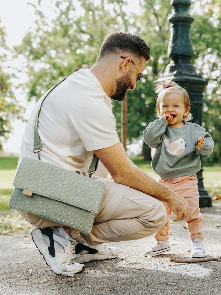 Babymoov Green Day to Day Multi Functional 2-in-1 Changing 100% Cotton Bag - Image 2 of 6