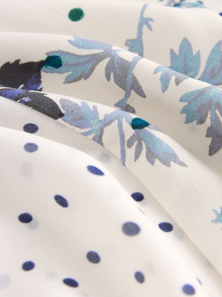 Blue/ White Floral and Blue Spot Short Sleeve Crew Neck Spliced Midi Dress - Image 8 of 9
