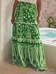 Green Feather Print 100% Cotton Tiered Maxi Skirt - Image 5 of 9