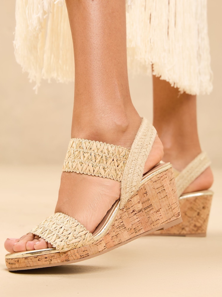 Neutrale Farbe - Lipsy Elastic Two Strap Mid Wedge Sandals - Bild 2 von 5 Neutrale Farbe - Lipsy Elastic Two Strap Mid Wedge Sandals - Bild 2 von 5