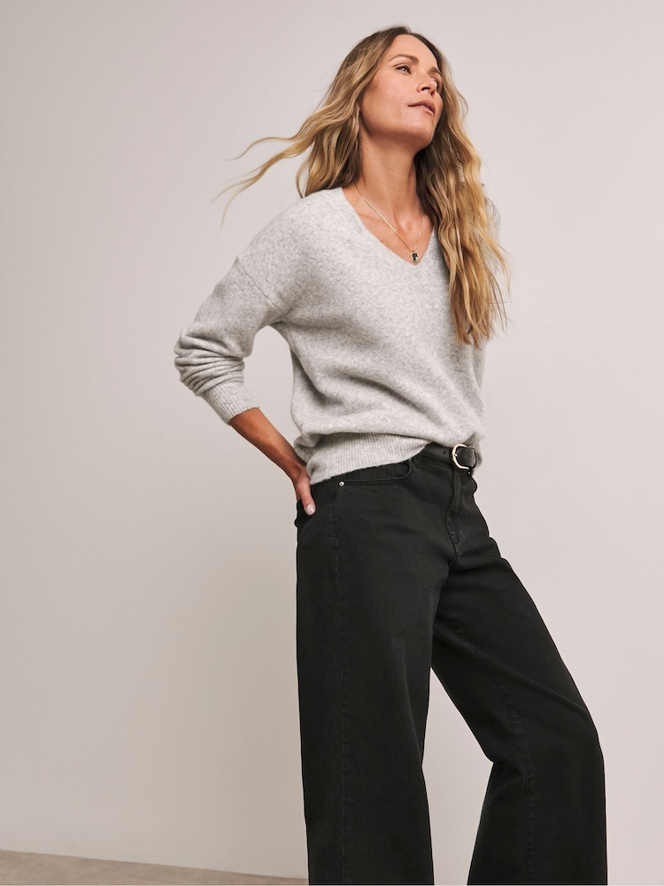 Anthology By JD Williams Grey Gifting V-Neck Jumper - Image 1 of 4