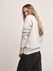 Anthology By JD Williams Grey Gifting V-Neck Jumper - Image 2 of 4