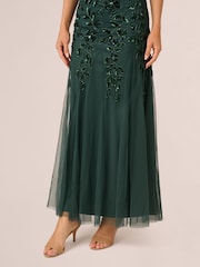 Grün - Adrianna Papell – Langes Kleid mit Perlenbesatz und Godetfalten - Bild 5 von 7