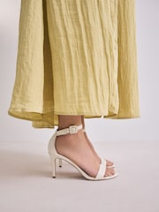 Bone Signature Premium Leather Round Toe Buckle Detail Mid Simple Sandals - Image 3 of 9