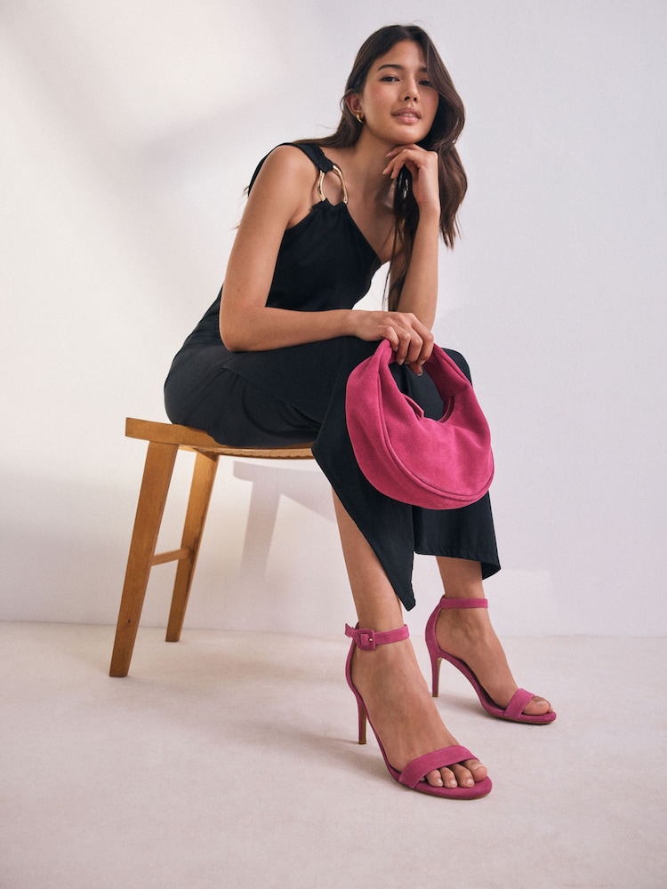 Pink Signature Premium Leather Round Toe Buckle Detail Mid Simple Sandals - Image 4 of 10