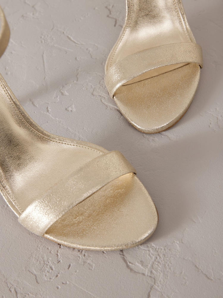 Gold Signature Premium Leather High Round Toe Simple Sandals - Image 7 of 9