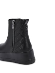 Carvela Jive Chelsea Black Boots - Image 3 of 5