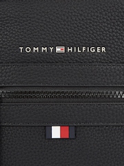 Tommy Hilfiger תיק כתבים קטן בייסיק - תמונה 5 מתוך 5