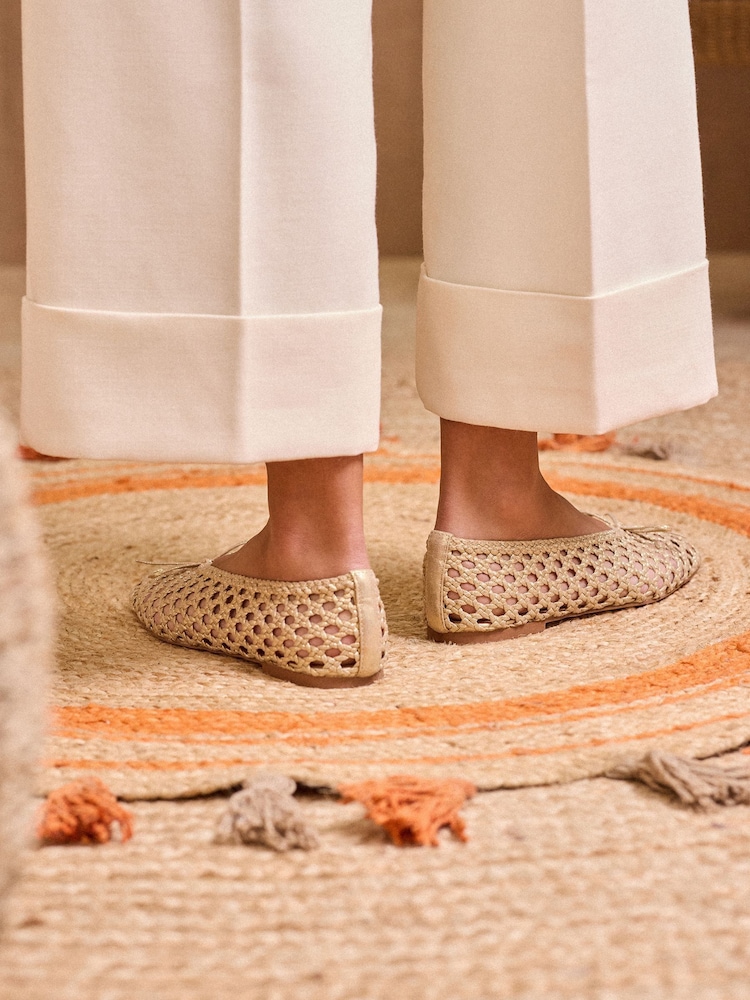 Love & Roses Gold Woven Crochet Faux Leather Ballerina Pump Shoes - Image 4 of 5