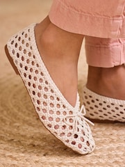 Love & Roses Ecru Woven Crochet Faux Leather Ballerina Pump Shoes - Image 3 of 5