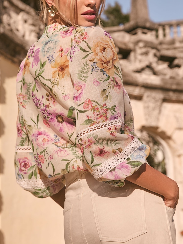 Lipsy Floral Insert Trim Blouse - Image 4 of 4