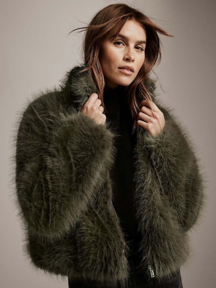 Mint Velvet Green Faux Fur Cropped Jacket - Image 2 of 5